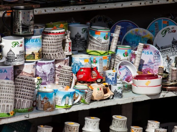 Co warto przywieźć z Włoch – pamiątki z Wenecji i Rzymu