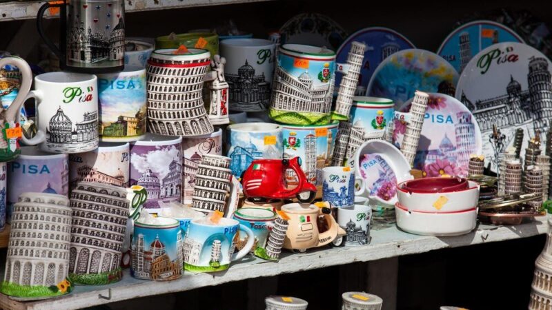 Co warto przywieźć z Włoch – pamiątki z Wenecji i Rzymu